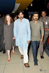 Pawan Kalyan Watched Rangasthalam along with Ram Charan
